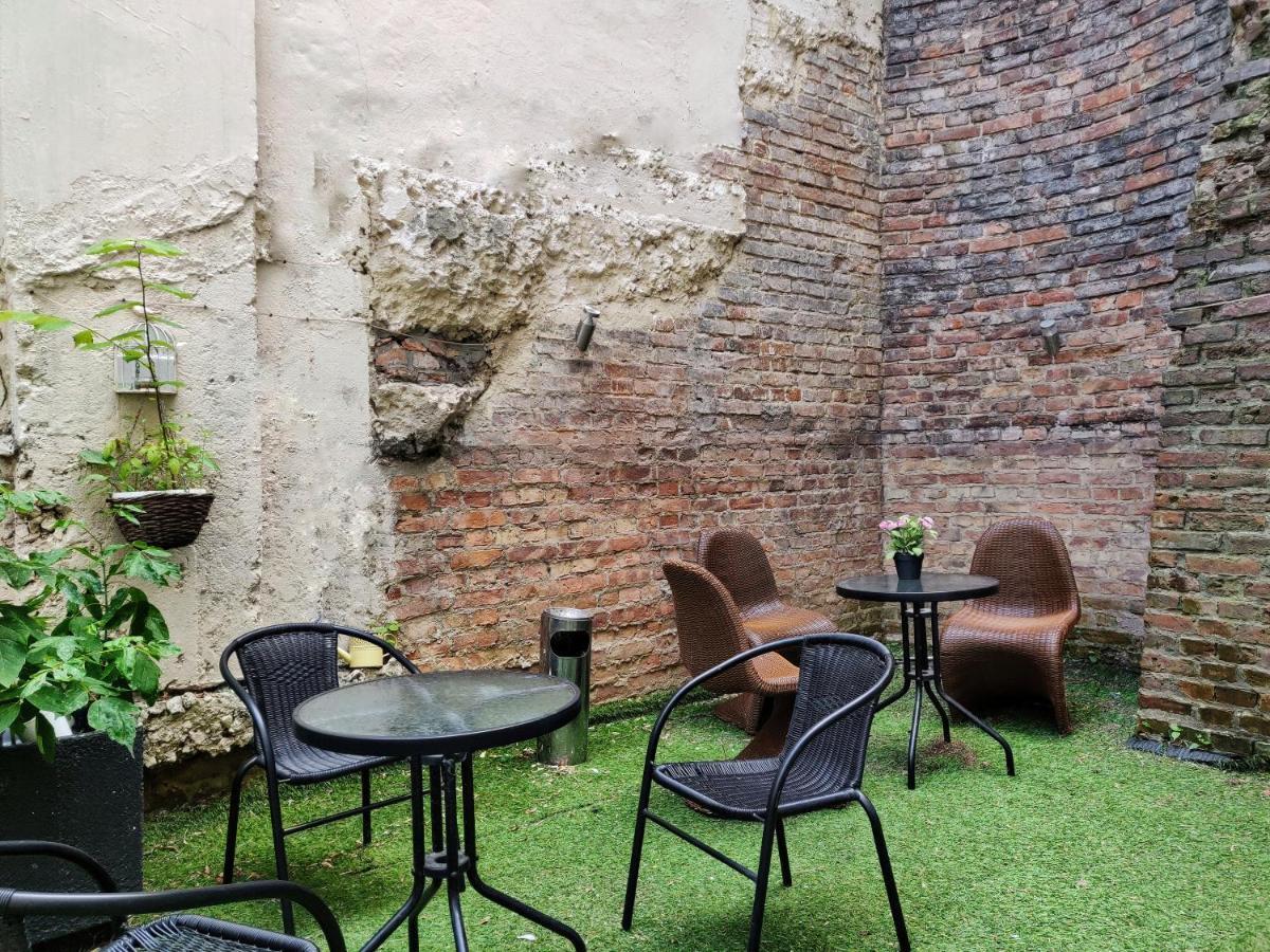 Puffa Hostel Lux Varsovia Exterior foto