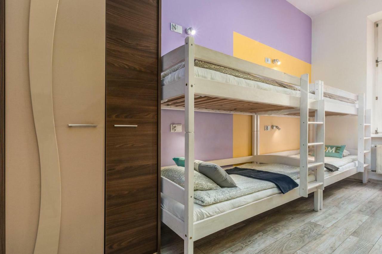 Puffa Hostel Lux Varsovia Habitación foto